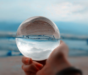 Be inventive with this Clear Crystal ball / Glass Globe Photography Ball